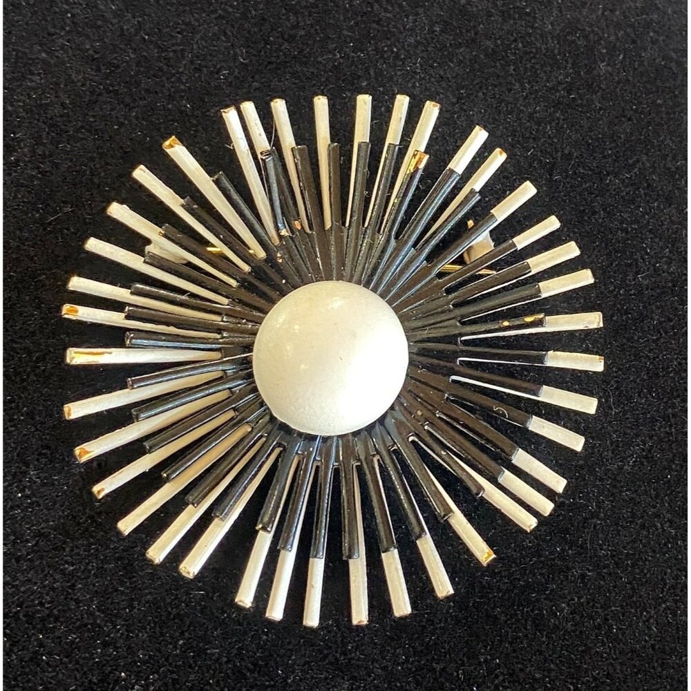 Vintage Sunburst Atomic Flower Metal & Enamel Brooch White &Black Gold Statement